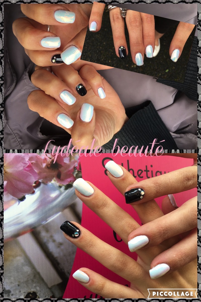 pose de faux ongles, ongles, ongle, effet sirène, sirène, noir, blanc, strass